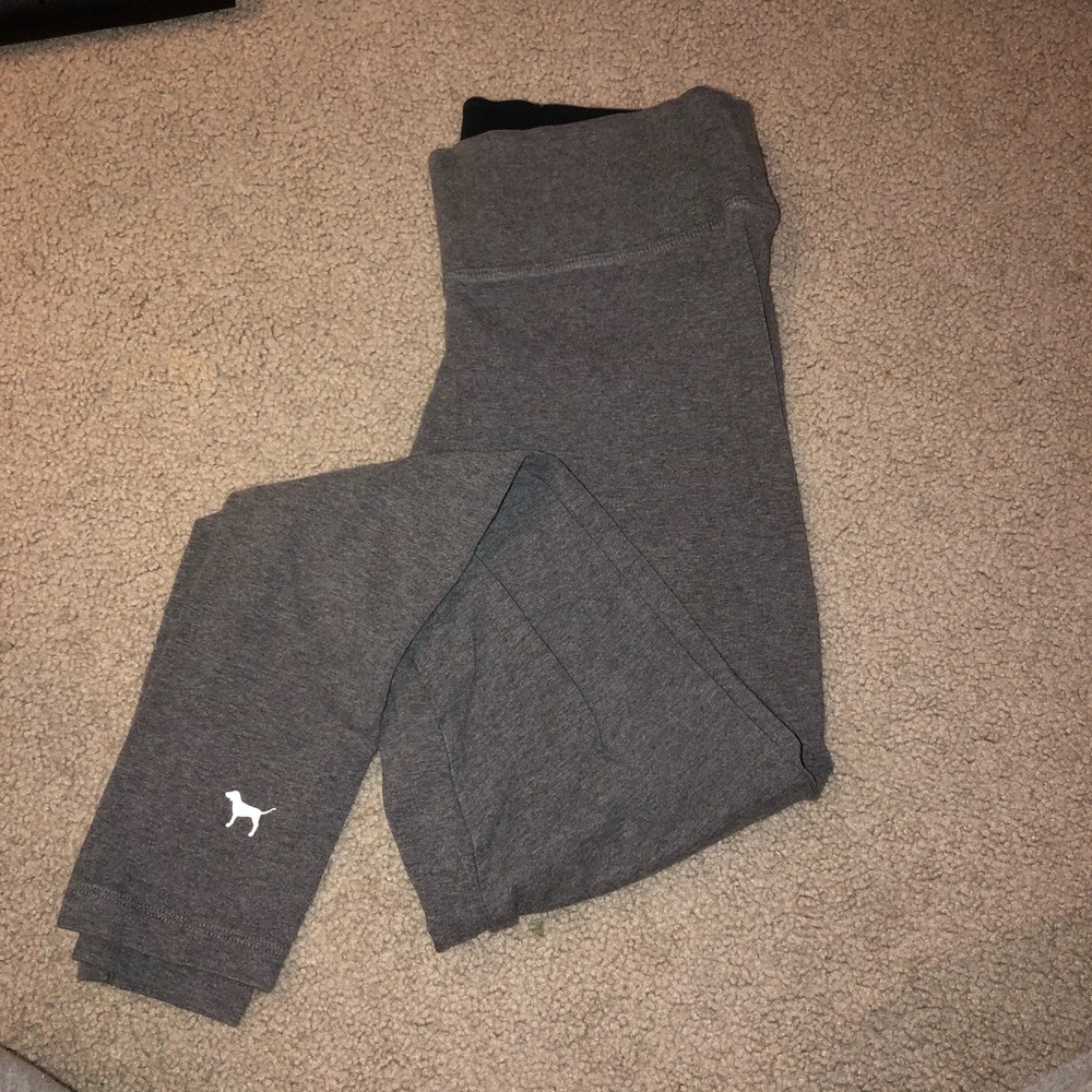 Victoria’s Secret PINK leggings